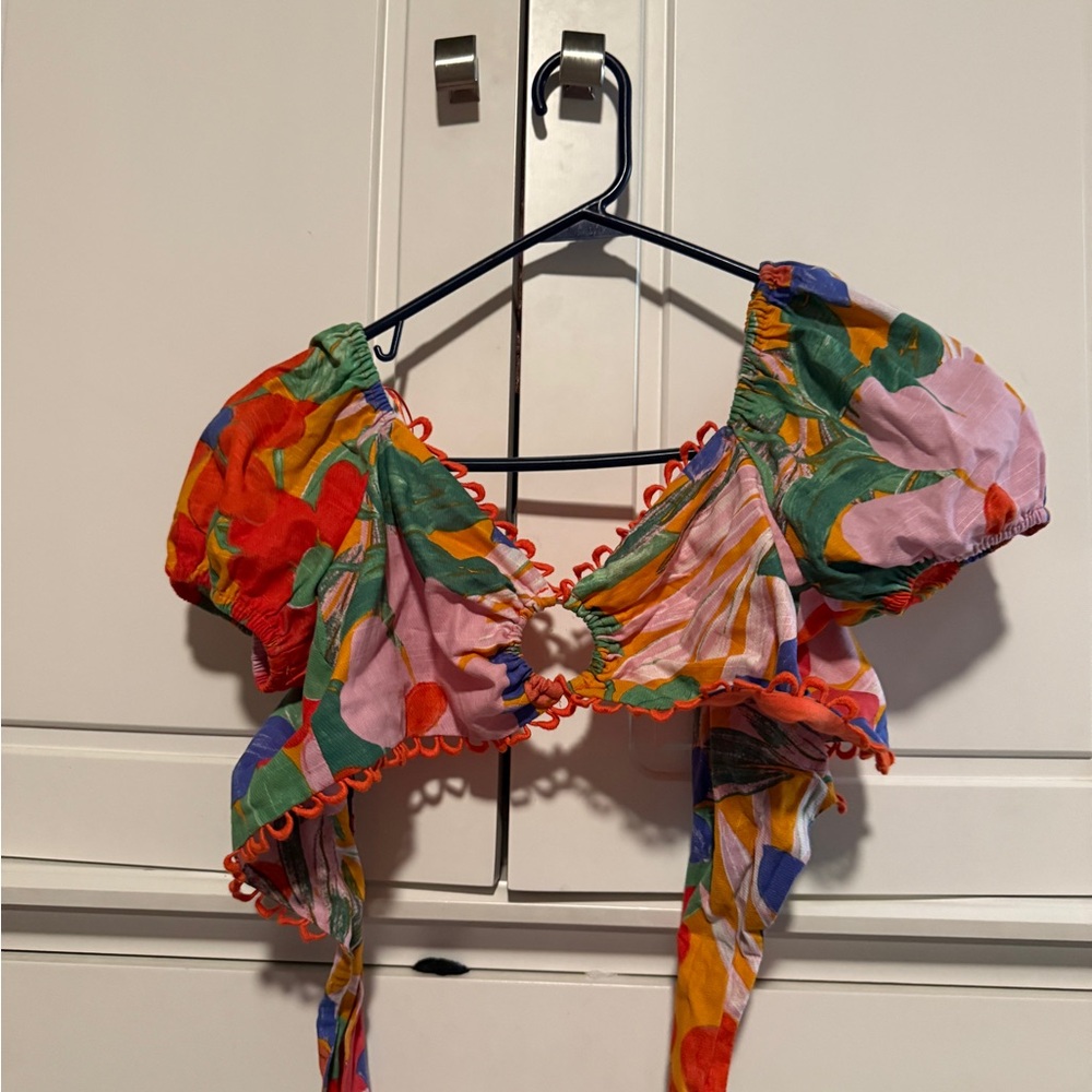Colorful Floral Women's Top NEVER WORN!!